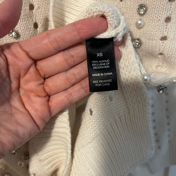 Buckle Embellished sweater - Picture 5 of 6